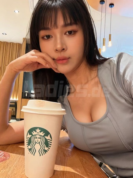 Foto von Yoyona aus Japan