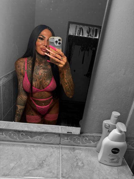 Foto von MISTRESS ICY – DOMINANZ MIT STIL