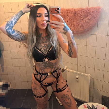Stella Deluxe nur Whatsapp, Oberhausen