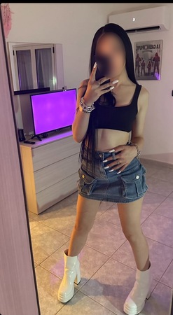 Deutsche Kassiererin Sarah 20 Single, Online Service