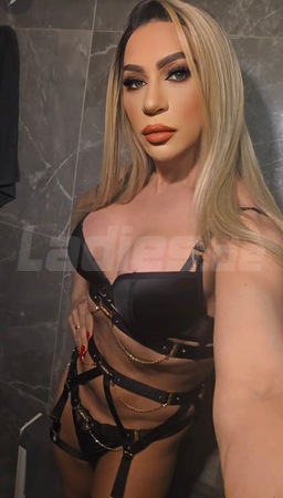 Ts Bebel Xxl porno Star, Bonn