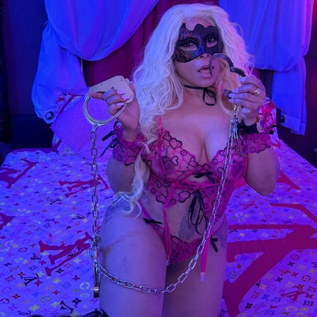 Domina Myla, Frankfurt am Main