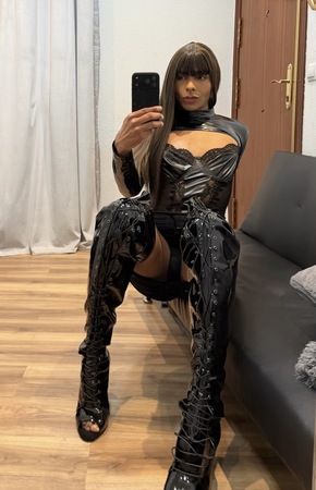 TS Jennifer Latin XXL, München