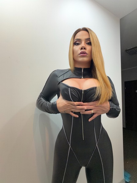 Foto von Ts Júlia Júpiter