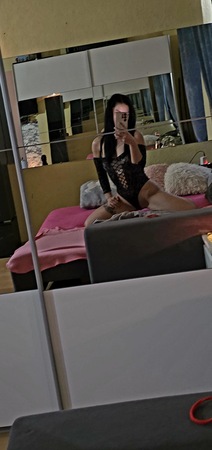 Jessica AV Queen, Gera