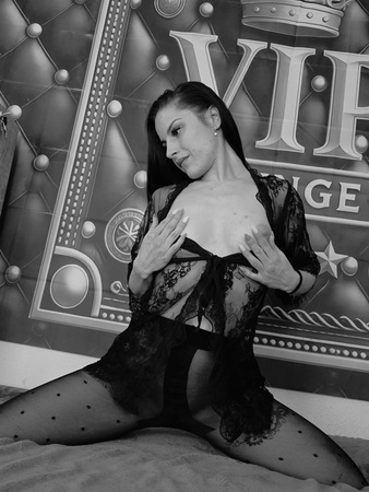 Jessica AV Queen, Gera