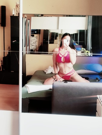 Jessica AV Queen, Gera