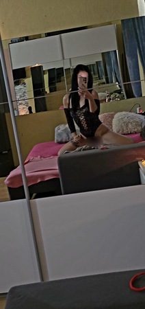 Jessica AV Queen, Gera