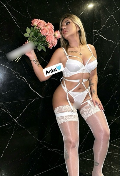 Foto von Anka Squi**ing Queen