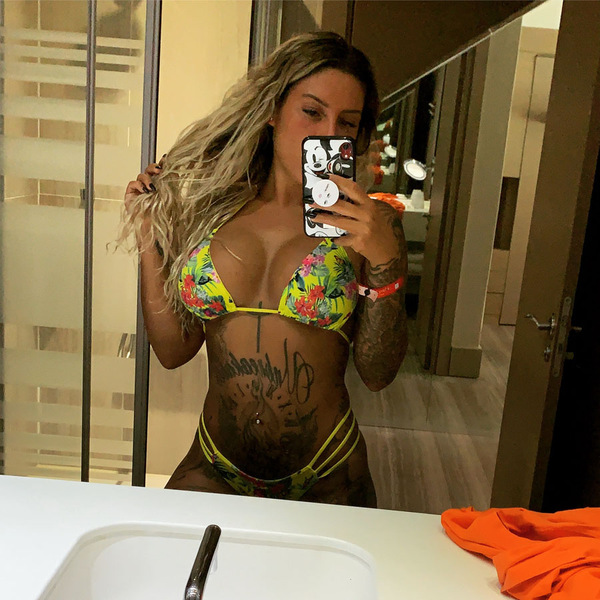 Foto von SARAH DT* DELUXE (deutsch)