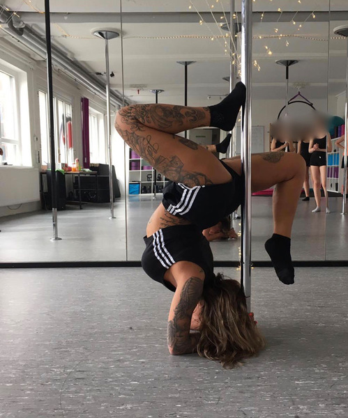 Foto von SARAH DT* DELUXE (deutsch)