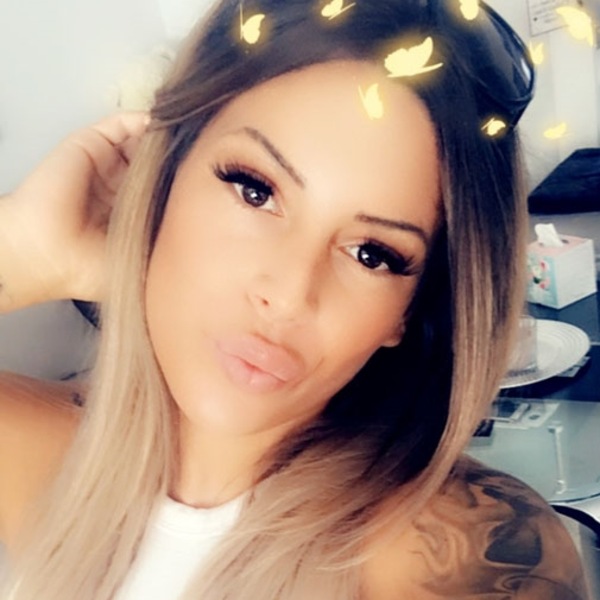 Foto von SARAH DT* DELUXE (deutsch)