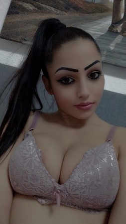 **Larissa V*gina**, Chemnitz