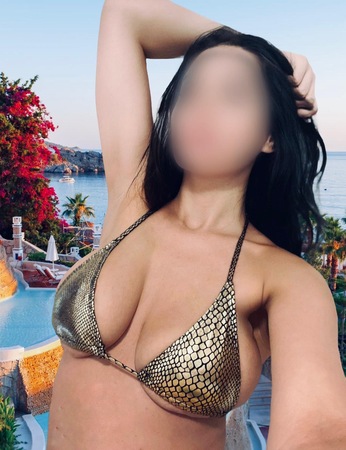 jetzt mit 3 NEUEN GIRLS (18+) - Iris Massagestudio -, Offenbach am Main
