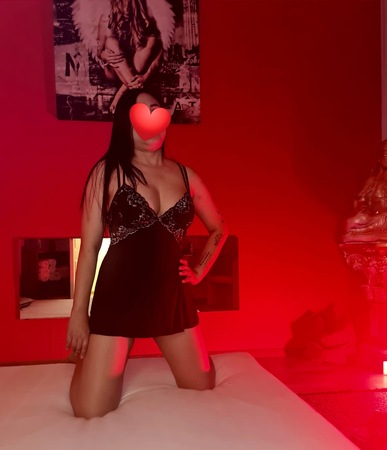 jetzt mit 3 NEUEN GIRLS (18+) - Iris Massagestudio -, Offenbach am Main