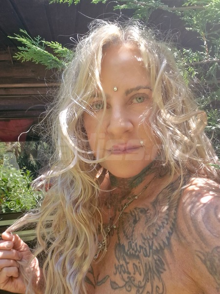 Foto von *Sarah, Königin der Lingam*