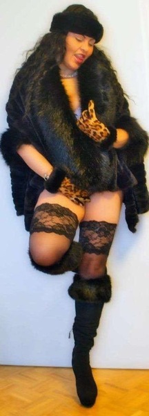 Foto von Angela- am Feiertage erreichbar *