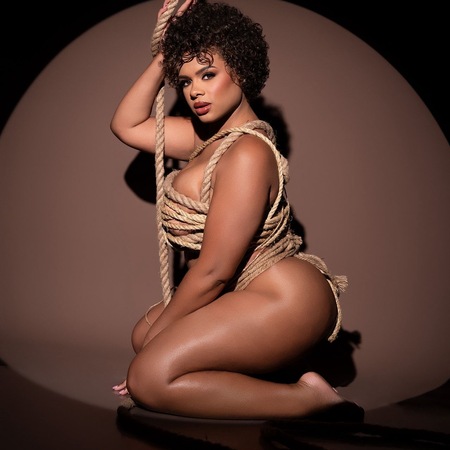 Titel text Neu Alma gf6 AV Squ*rting Meisterin, Wiesbaden Mainz-Kastel