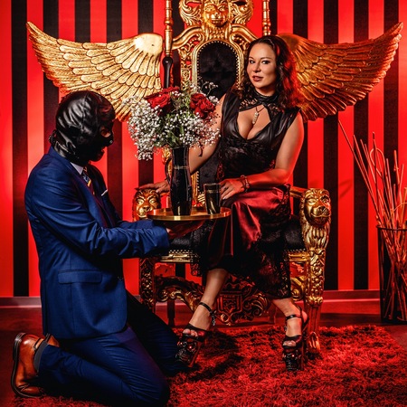Domina Miss Ella Narcotic, Kassel