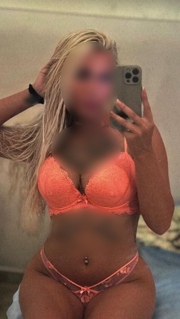 TINA BEST B*TCH IN TOWN, Friedberg (Hessen)