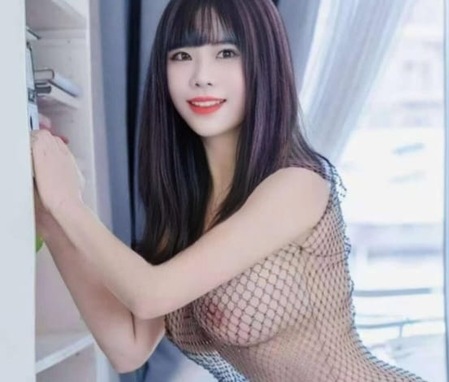 Aiko neu in der Stadt, Krefeld