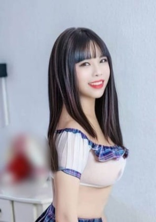 Aiko neu in der Stadt, Krefeld