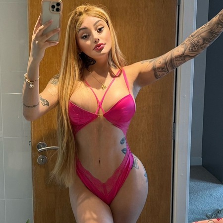 TS Isa BELLA
