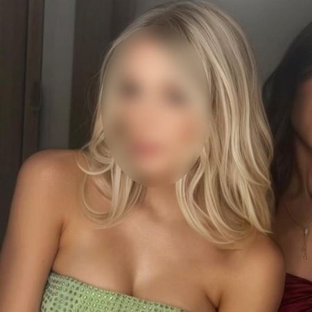 Lisa NUR HAUS UND HOTEL UND BÜRO-BESUCHE!, Essen