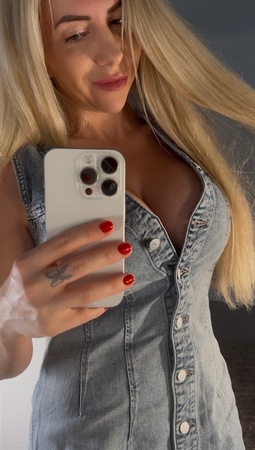 Massage von einer vollbusigen deutschen Blondine, Coburg