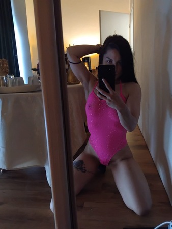 Jessica AV Queen, Gotha