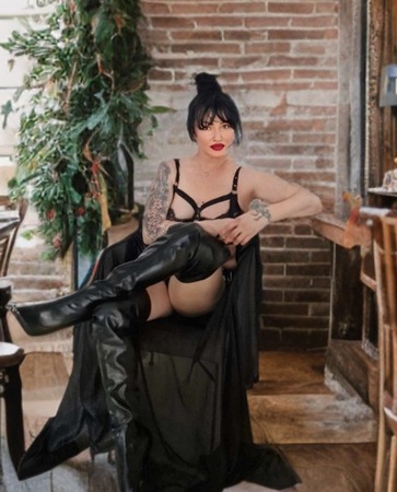 CHANELL – Erotic & Bizarre Massage Experience, Rosenheim