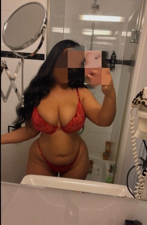 Aylin süß aber vers*ut - auch Escortservice, München