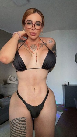 Ts Ivonny, Frankfurt