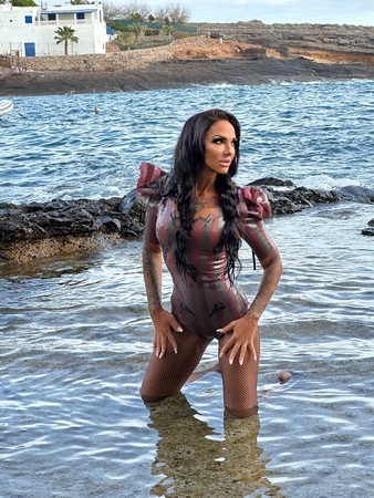 Diva Satanica Panthera, Nürnberg