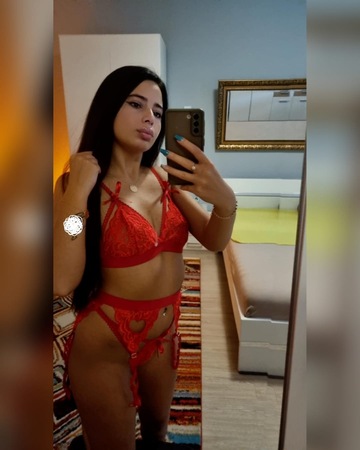 kleine Alina 22J., Lübeck