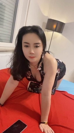 Asia Yaya-über WhatsApp, Kempten