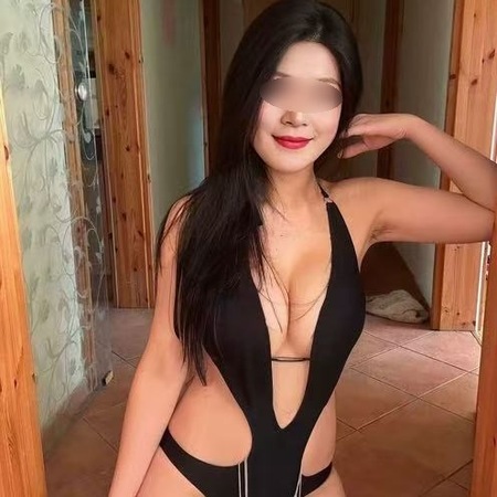 Asia Nara aus japan, Chemnitz