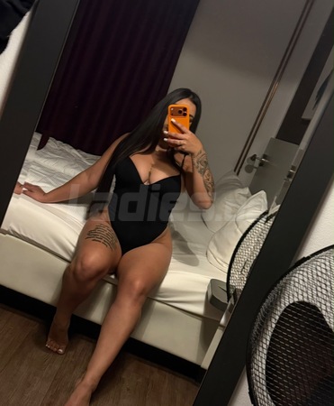 Maja - Top Service! - Ganz NEU, Hannover