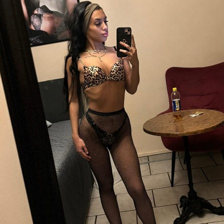 Larissa, Braunau am Inn