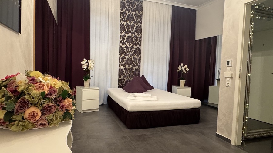 Foto von * HAUS DER FREUDEN *