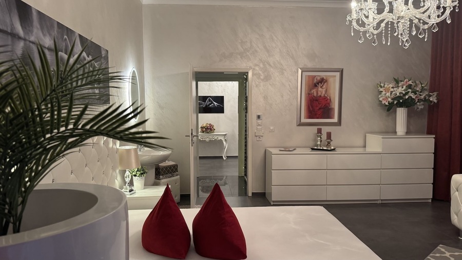 Foto von * HAUS DER FREUDEN *