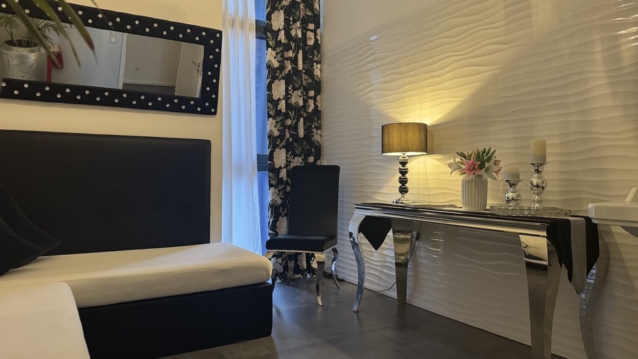 Foto von * HAUS DER FREUDEN *