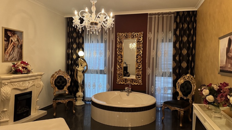 Foto von * HAUS DER FREUDEN *