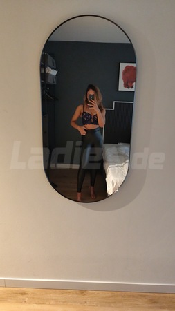 July Ribeiro, Düsseldorf