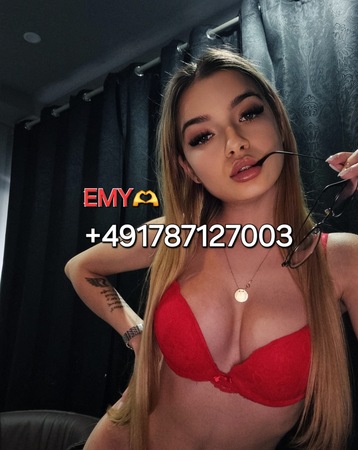 EMILIA SKINNY NEU im Casa Bella 5, Leipzig