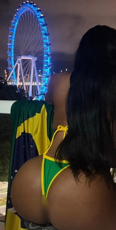 Sarah Cash Nur WhatsApp, Hamburg