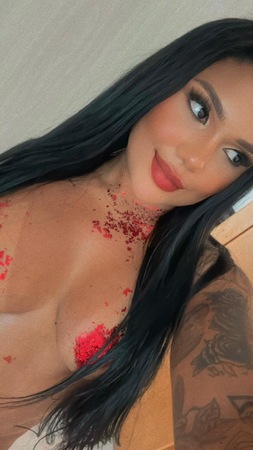 Sarah Cash Nur WhatsApp, Hamburg