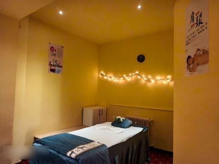 Baihe Asiamassage, Wuppertal