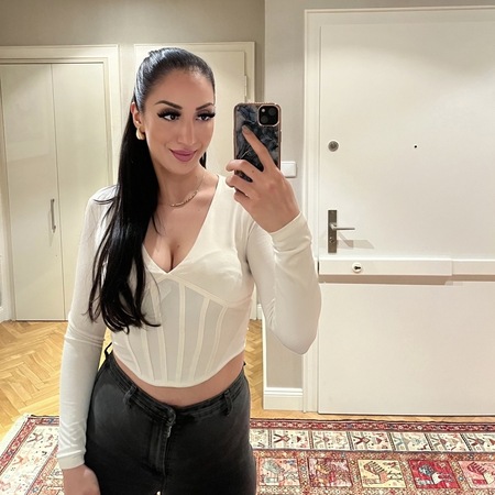 Adelina, Stuttgart