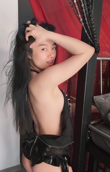 Foto von Miss Hongkong -BDSM- DOMINA